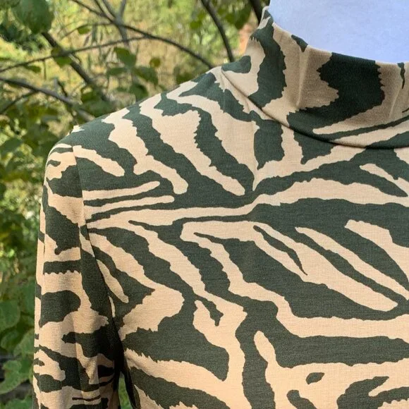 ASOS Noisy May Organic Cotton High Neck Zebra Print Top - Picture 3 of 15